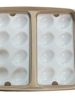 vintage Tupperware Deviled Egg Keeper / Carrier